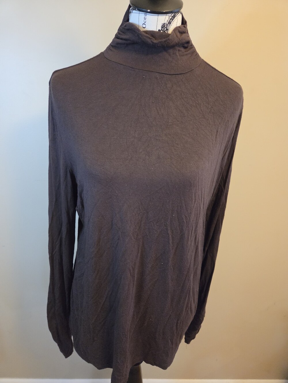 Cato Womens L Brown Turtleneck Top Long Sleeve Rayon Stretch Lightweight Shirt